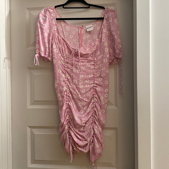 Skylar + Madison Floral Dove Dress - Picture 5 of 7